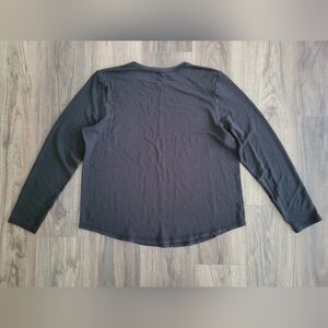 Lululemon Black Long Sleeve Shirt